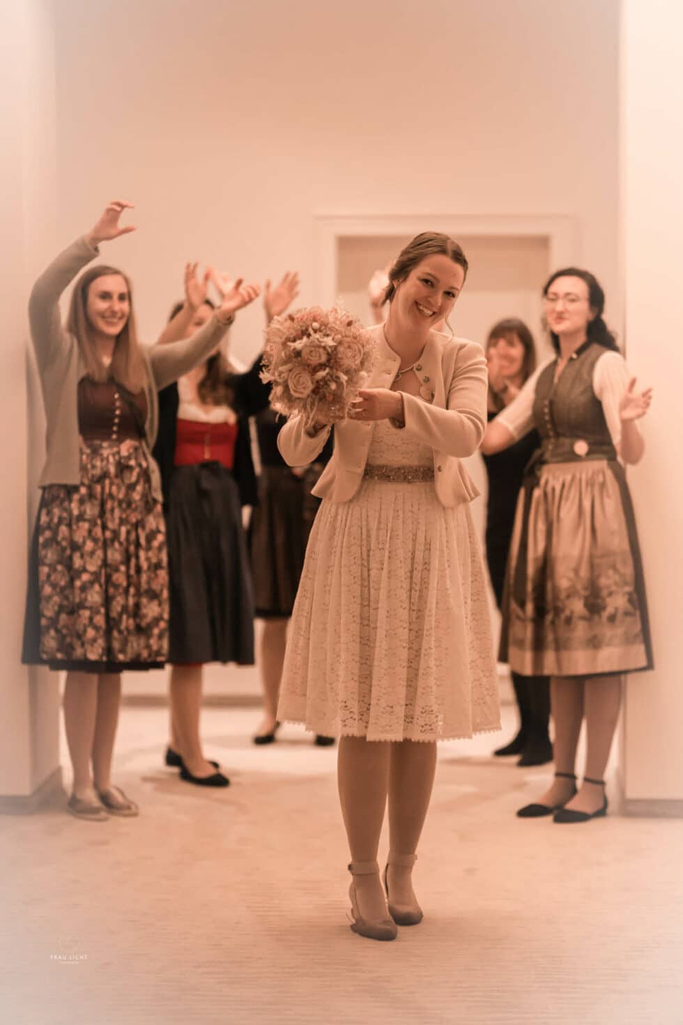 carina-kofler-frau-licht-fotografie-portraits-hochzeit61