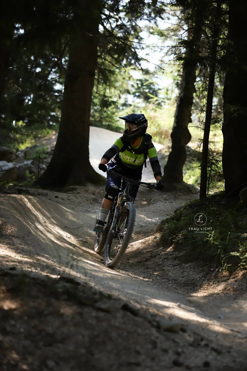 carina-kofler-frau-licht-fotografie-sport58